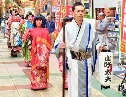 練り歩き・踊り小物の手持ち提灯イメージ