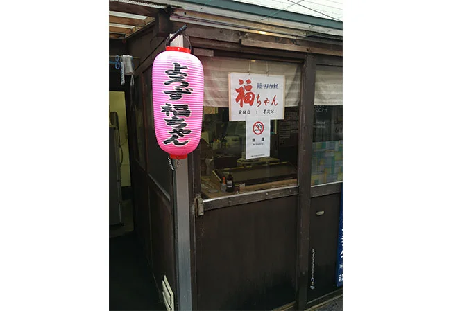 設置事例No.40 屋台様の看板装飾用9号長型ビニール提灯使用風景