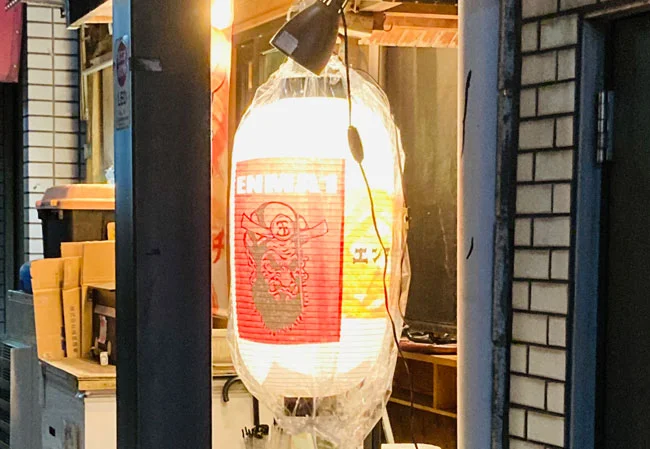 設置事例No.77 居酒屋様の店舗看板用尺二耐水和紙提灯使用写真